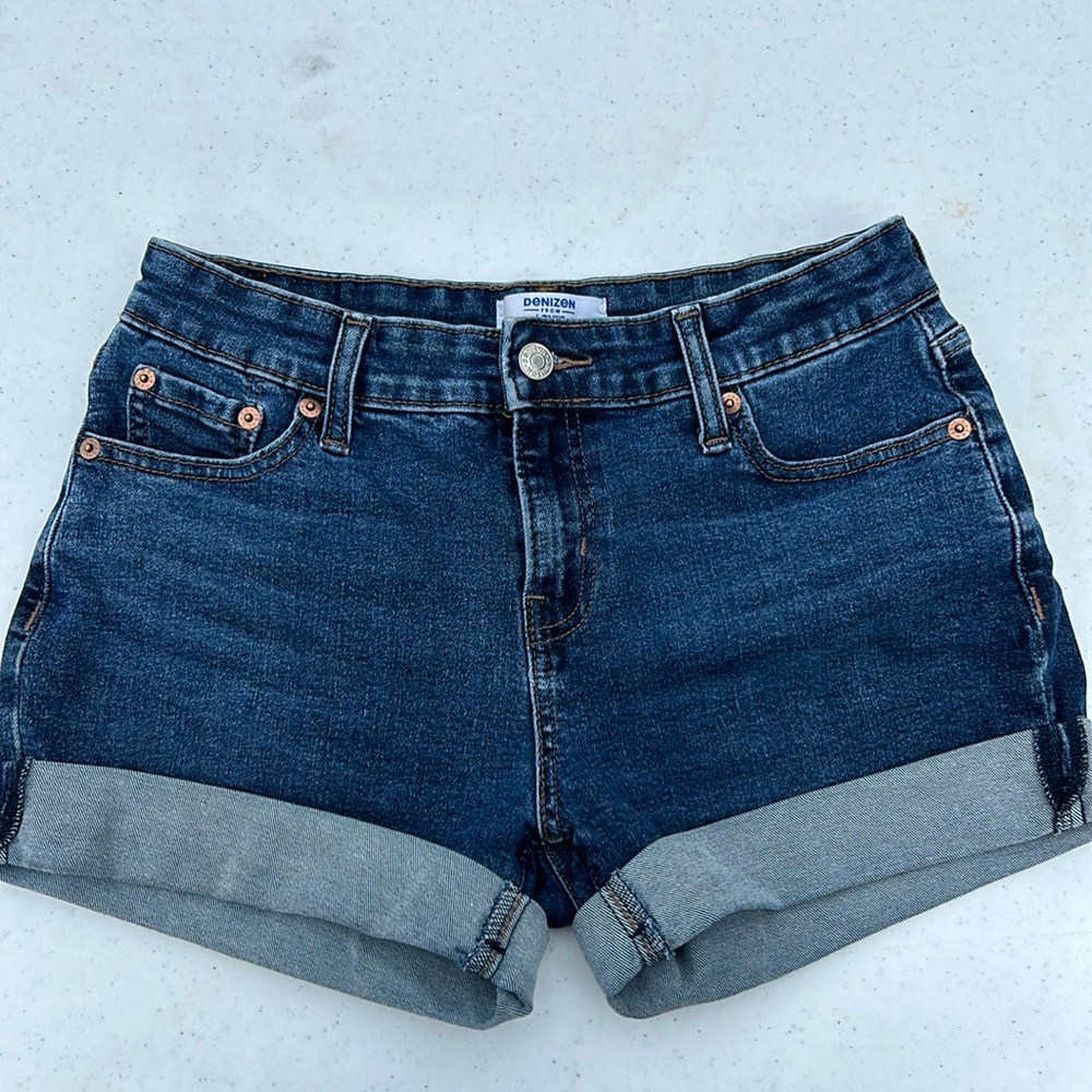 Women shorts